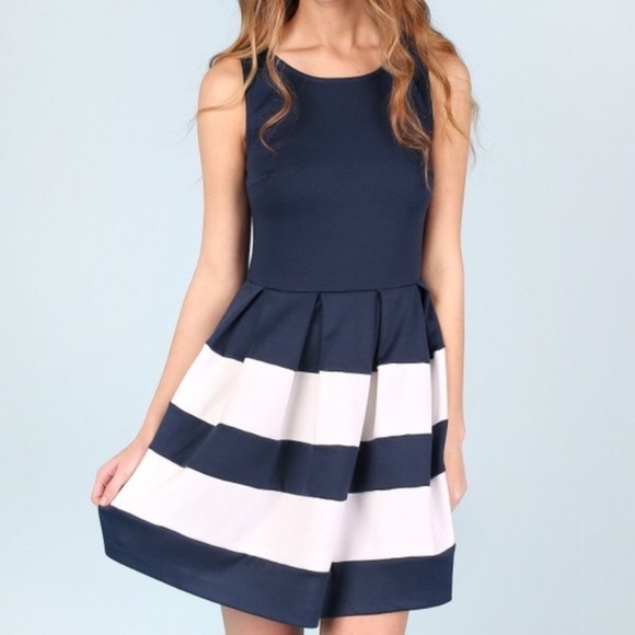Altar'd State Dresses & Skirts - Altar'd State Fall Felicity Pointe Nautical Stripe Casual Dress Navy XS